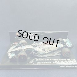 画像1: 新品正規入荷品●●PMA1/43 MERCEDES AMG PETRONAS W13E 1st WIN BRAZILIAN GP 2022 (G.ラッセル）#63