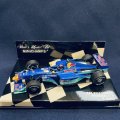 セカンドハンド品●PMA1/43 RED BULL SAUBER PETRONAS C19 (P.デニス) #16