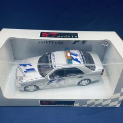 画像1: セカンドハンド品●UTモデル1/18 MERCEDES BENZ F1 SAFETY CAR AUSTRALIAN GP 1997