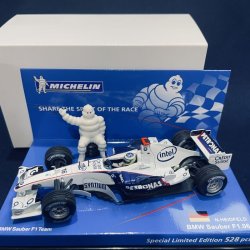 画像1: セカンドハンド品●ミシュラン別注●PMA1/43 BMW SAUBER F1.06 (N.ハイドフェルド）#16