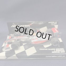 画像1: セカンドハンド品●PMA1/43 VODAFONE McLAREN MERCEDES SHOWCAR 2009 (L.ハミルトン）#1