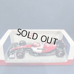 画像1: セカンドハンド品●SPARK1/43 ALFA ROMEO C42 10th PLACE BAHRAIN GP 2022 周冠宇（ジョウ・グアンユー）#24 