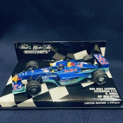 画像1: セカンドハンド品●PMA1/43 SAUBER PRETRONAS C19 MALAYSIA GP  (P.ディニス） #16