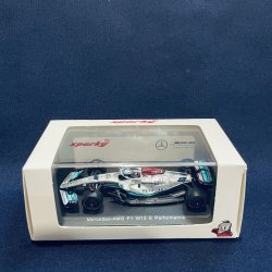 画像1: セカンドハンド品●SPARK 1/64 MERCEDES AMG W13 (G.ラッセル）#63