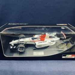 画像1: セカンドハンド品●PMA 1/18 別注品 BAR HONDA SHOWCAR 2004 (佐藤琢磨）#10