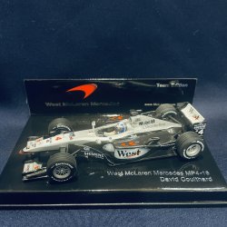 画像1: セカンドハンド品●チーム別注品●PMA1/43 WEST McLAREN MERCEDES MP4-26 (D.クルサード) #22 ※純正たばこ仕様※