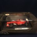 セカンドハンド品●マテル1/43 FERRARI F2002 (M.シューマッハ）#1