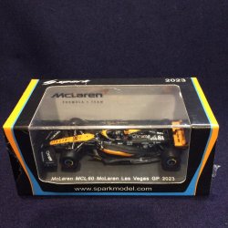 画像1: 新品正規入荷品●SPARK1/64 McLAREN MCL60 LAS VEGAS GP 2023 (O.ピアストリ）#81