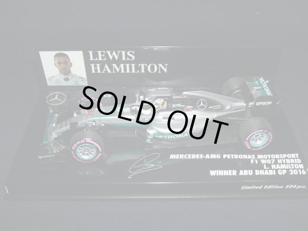 画像1: 新品正規入荷品●PMA1/43 MERCEDES AMG PETRONAS W07 WINNER ABU DHABI GP 2016 (L.ハミルトン）