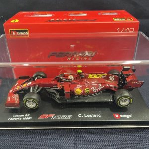 画像: 新品正規入荷品●burago1/43 FERRARI SF1000 TUSCAN GP 2020(C.ルクレール）FERRARI F1 1000th #16 ドライバーフィギュア付