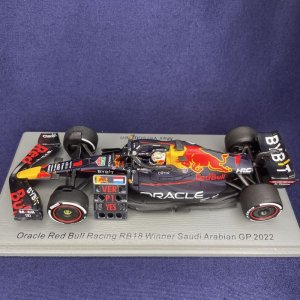 画像: 新品正規荷品●SPARK1/43 RED BULL RB18 WINNER SAUDI ARABIAN GP 2022 (M.フェルスタッペン）#1