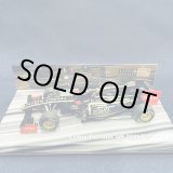 画像: セカンドハンド品●PMA1/43 LOTUS RENAULT 2011 RACE CAR (N.ハイドフェルド）#9 ※ドライバーノンフィギュア