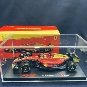 画像: 新品正規入荷品●burago1/43 FERRARI F1-75 ITALIAN GP2022(C.ルクレール）#16※アクリルケース＆ドライバーフィギュア付