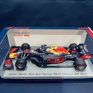 画像: セカンドハンド品●SPARK 1/43 RED BULL HONDA RB15 CHINESE GP 2019 (P.ガスリー）#10