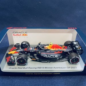 画像: 新品正規入荷品●SPARK 1/43 RED BULL HONDA RB19 WINNER AZERBAIJAN GP 2023 (S.ペレス)#11