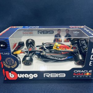 画像: 新品正規入荷品●burago1/43 RED BULL RB19 US GP 2023(S.ペレス）#11