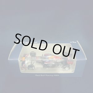 画像: セカンドハンド品●SPARK1/64 RED BULL RB9 (S.ベッテル）#1