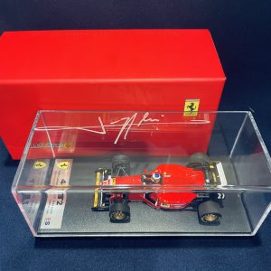 画像: セカンドハンド品●新品同様●ユーロスポーツ別注 J.アレジ直筆サイン入●LOOKSMART 1/43 FERRARI 412T2 CANADA GP 1995 (J.アレジ）#27