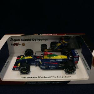 画像: セカンドハンド品●Racing on別注●SPARK 1/43 LARROUSSE LOLA LC90 JAPANESE GP THE FIRST PODIUM 1990 (鈴木亜久里）#30