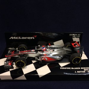 画像: セカンドハンド品●PMA1/43 McLAREN MERCEDES MP4-27 （J.バトン）2012 #3