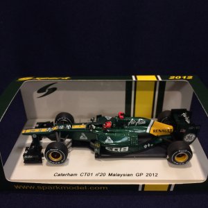 画像: セカンドハンド品●SPARK 1/43 CATERHAM CT01 MALAYSIAN GP 2012 (小林可夢偉) #20