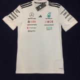 画像: メルセデス AMG ペトロナス F1 チーム ドライバー Tシャツ ホワイト 2025 /アディダス （サイズ　S）