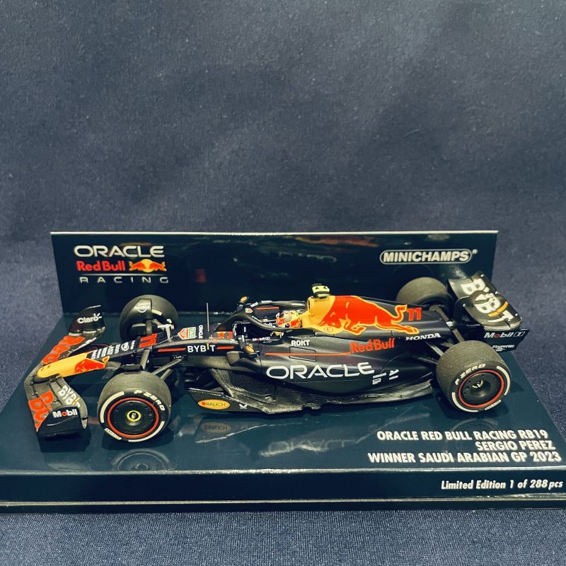 画像1: 新品正規入荷品●PMA1/43 RED BULL RB19 WINNER SAUDI ARABIAN GP 2023 (S.ペレス）#11