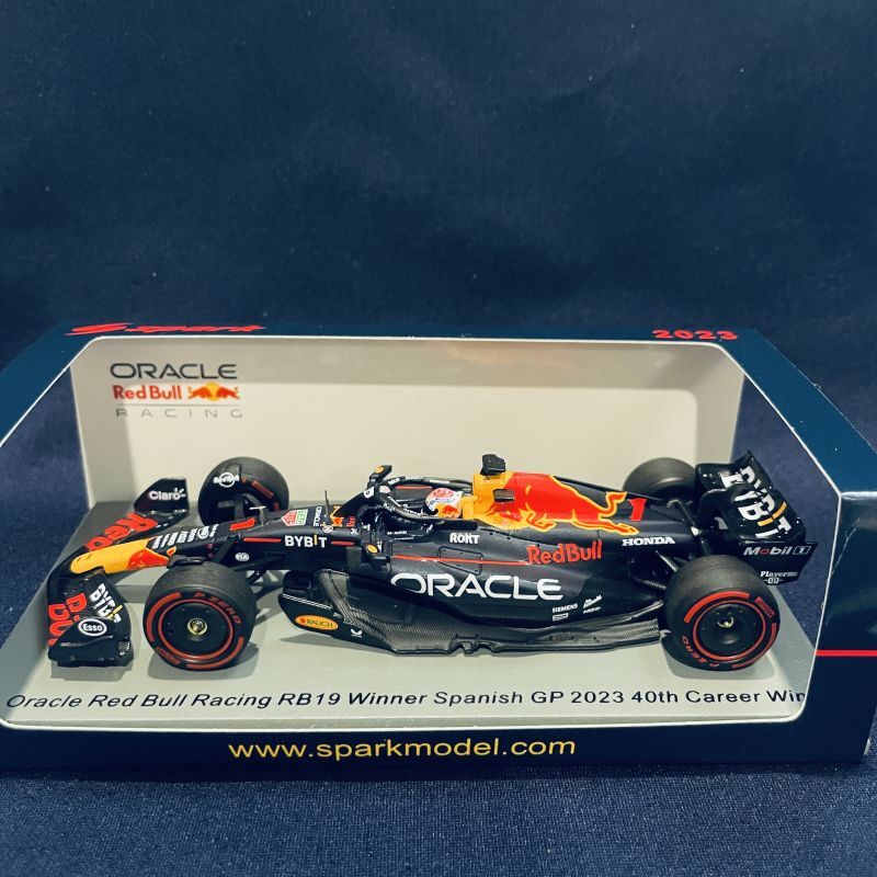 画像1: 新品正規入荷品●SPARK 1/43 RED BULL HONDA RB19 WINNER SPANISH GP 2023 (M.フェルスタッペン)#1