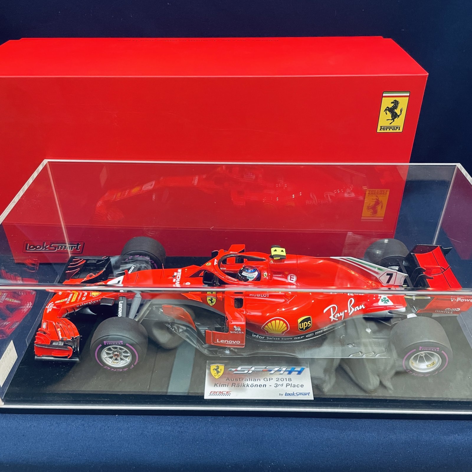 画像1: セカンドハンド品●LOOKSMART 1/18 FERRARI SF71-H 3rd PLACE AUSTRALIAN GP 2018 (K.ライコネン）#7