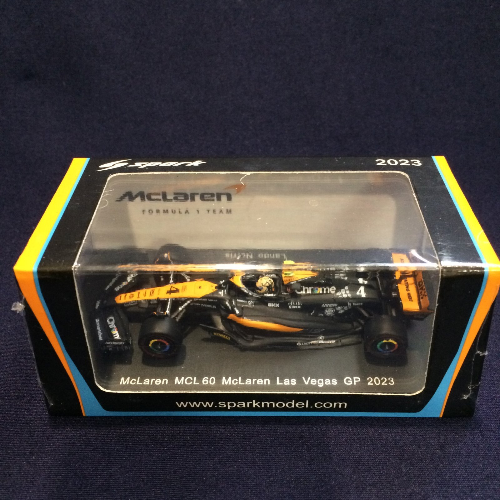 画像1: 新品正規入荷品●SPARK1/64 McLAREN MCL60 LAS VEGAS GP 2023 (L.ノリス）#4