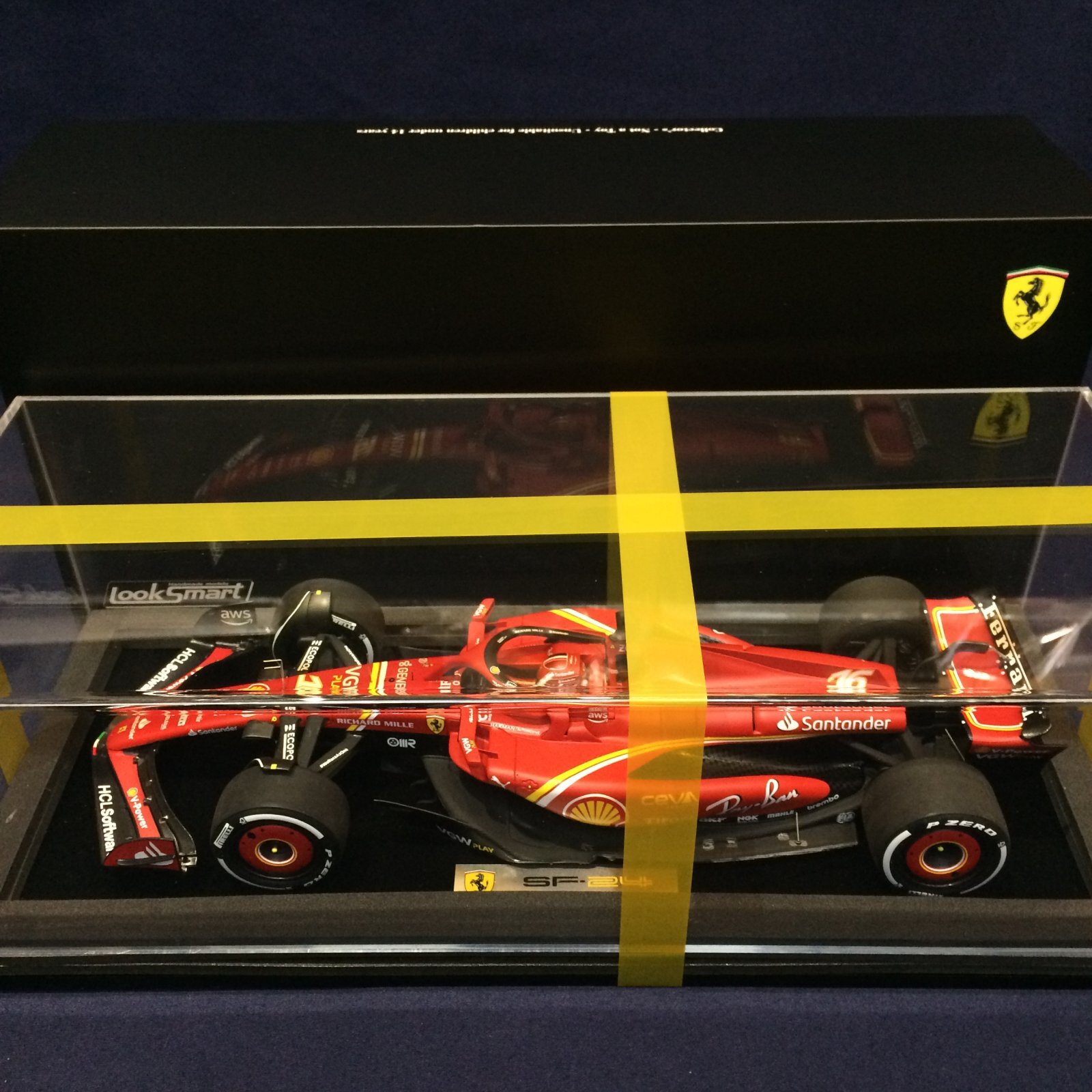 画像1: 新品正規入荷品●LOOKSMART1/18 FERRARI SF-24 3rd SAUDI ARABIAN GP 2024 (C.ルクレール）#16