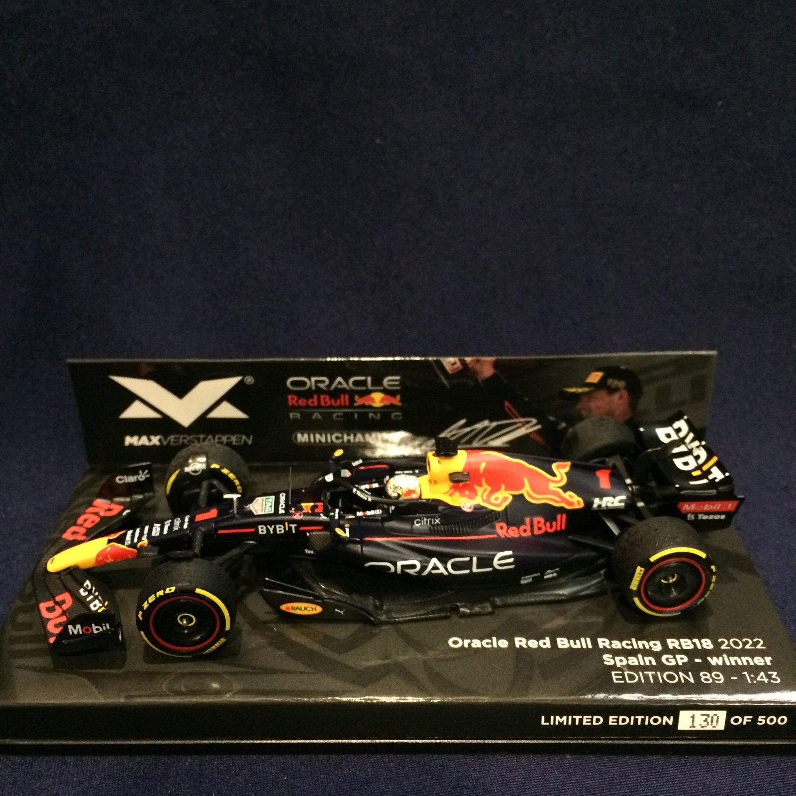 画像1: セカンドハンド品●MVショップ別注●PMA1/43 RED BULL RB18 WINNER SPAIN GP 2022 (M.フェルスタッペン）#1