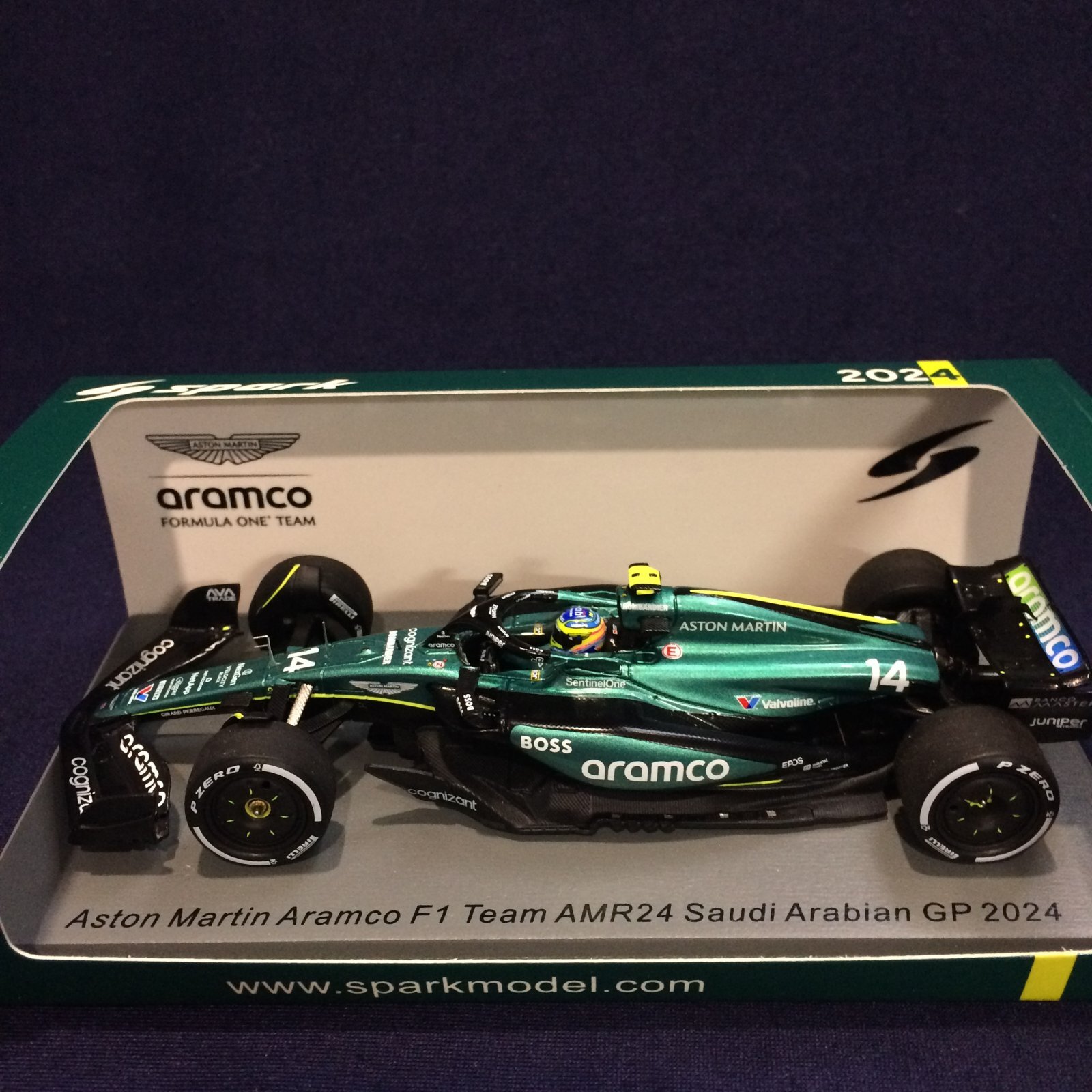 画像1: 新品正規入荷品●SPARK1/43 ASTON MARTIN ARAMCO AMR24 SAUDI ARABIAN GP 2024 (F.アロンソ）#14