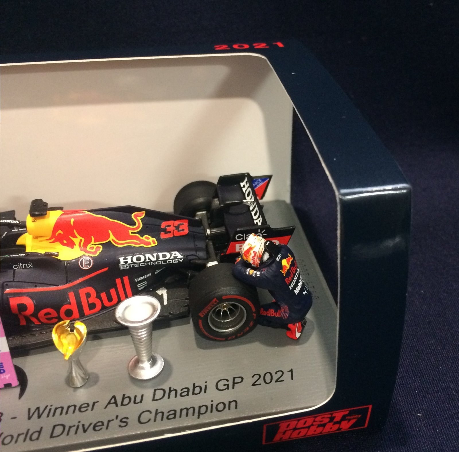 画像: セカンドハンド品●ポストホビー別注●SPARK 1/43 RED BULL RB16B WINNER ABU DHABI GP 2021 (M.フェルスタッペン）#33