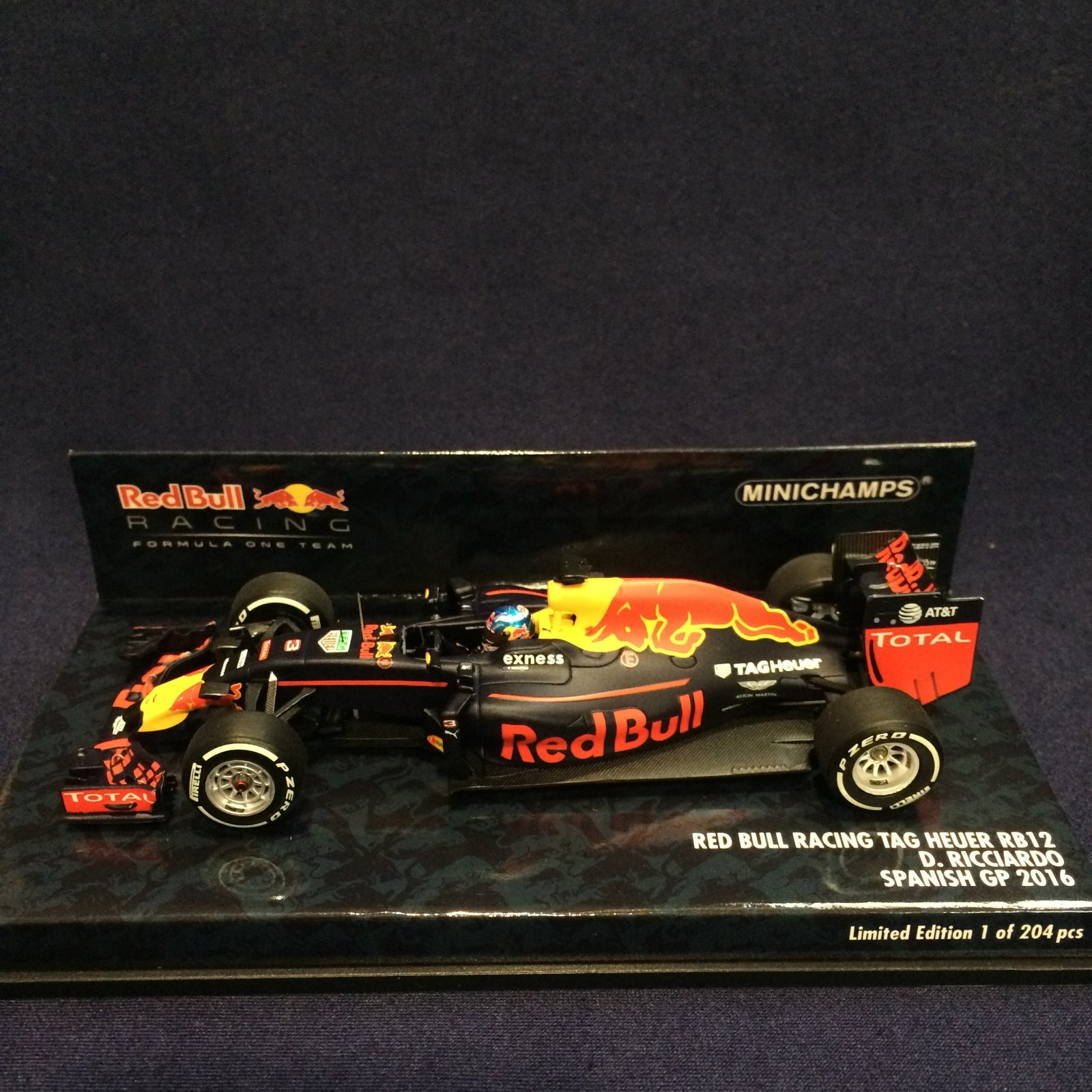 画像1: 新品正規入荷品●PMA1/43 RED BULL TAG HEUER RB12 SPANISH GP 2016 (S.ペレス）#3